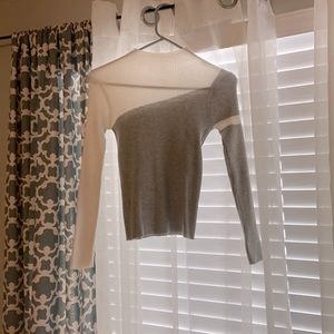 High neck light weight sweater!